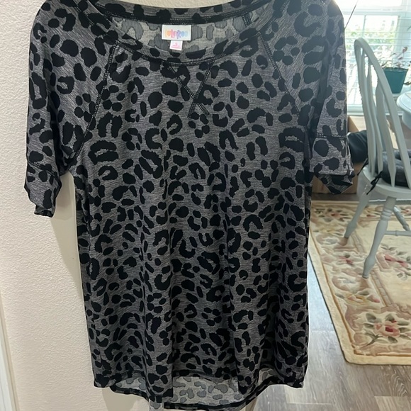 LuLaRoe Tops - Animal print LuLaRoe. Size small new without tags